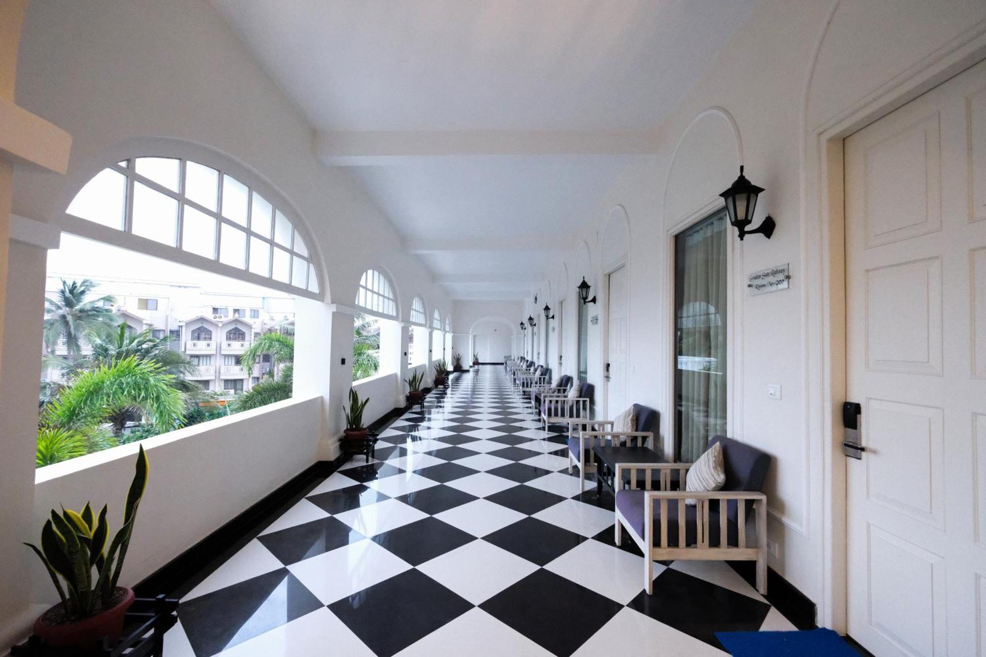 ชนกยา บีเอ็นอาร์ โฮเทล Hotel ปูรี ภายนอก รูปภาพ